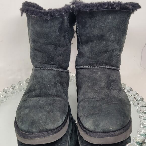 UGG Australia BAILEY BOW II SUEDE SHEEPSKIN Black BOOTS Slippers 1102937 SZ 10 - Picture 5 of 11